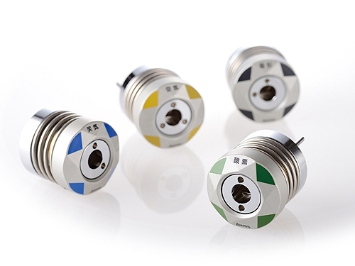 F3Dアウトレット本体